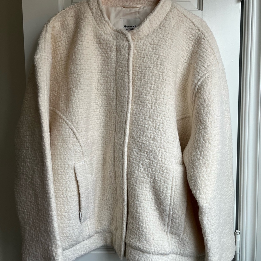 NEW Abercrombie Women's Cream Bomber-Style Jacket